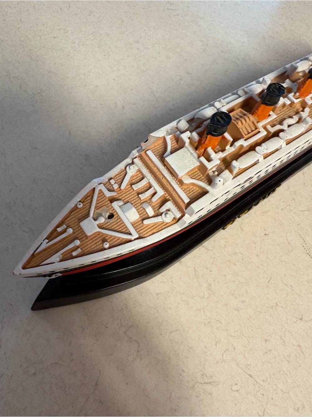 Titanic Model Decortive Replica Design - Picture 2 of 13